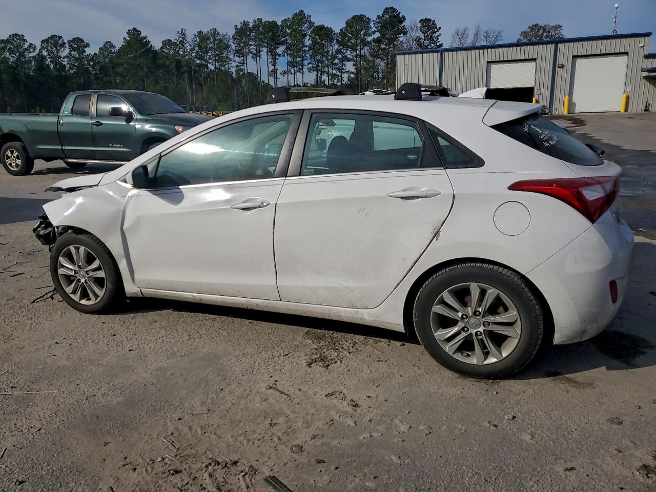 2013 HYUNDAI ELANTRA GT photo 2