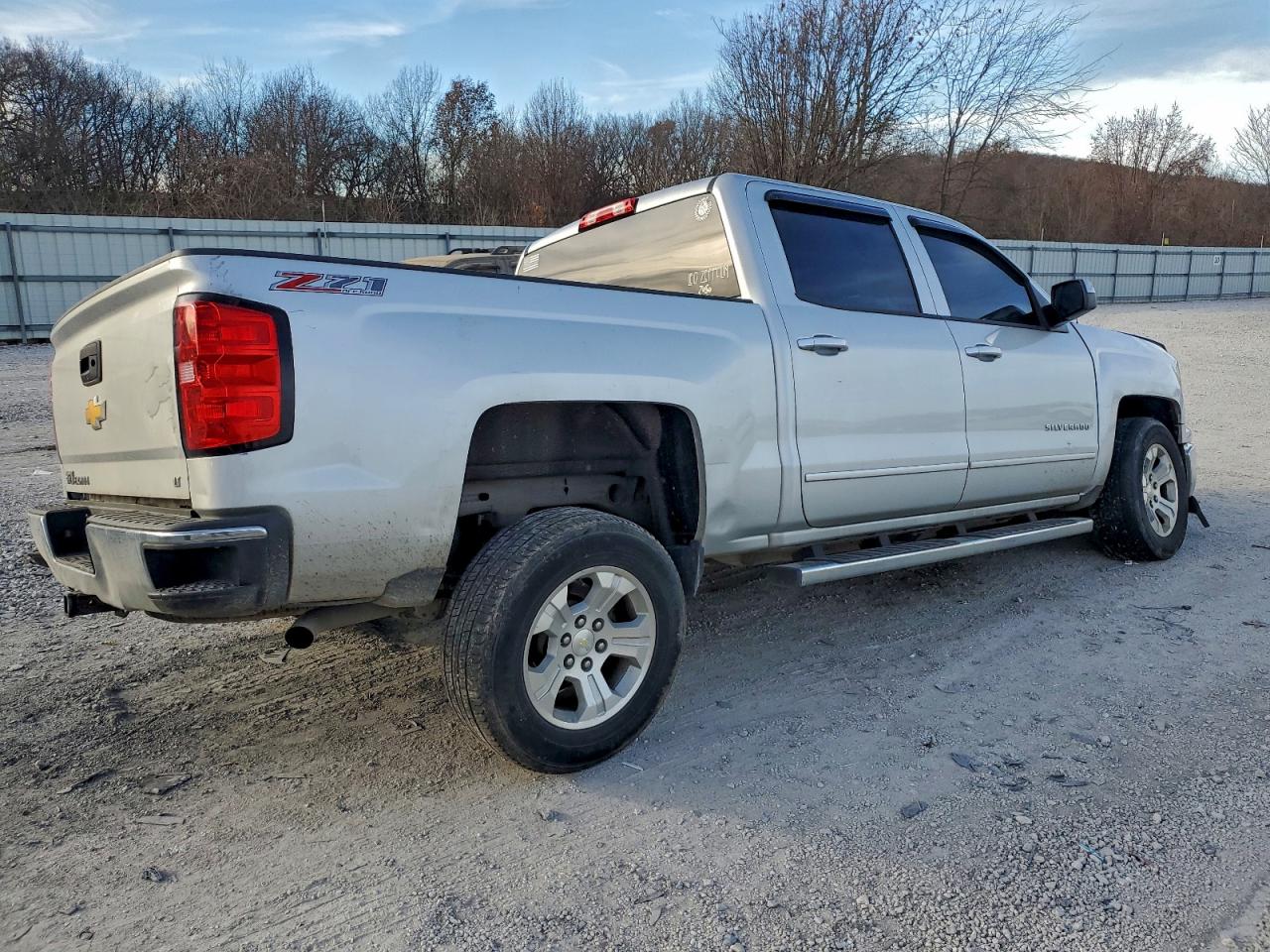 2015 CHEVROLET SILVERADO K1500 LT photo 7
