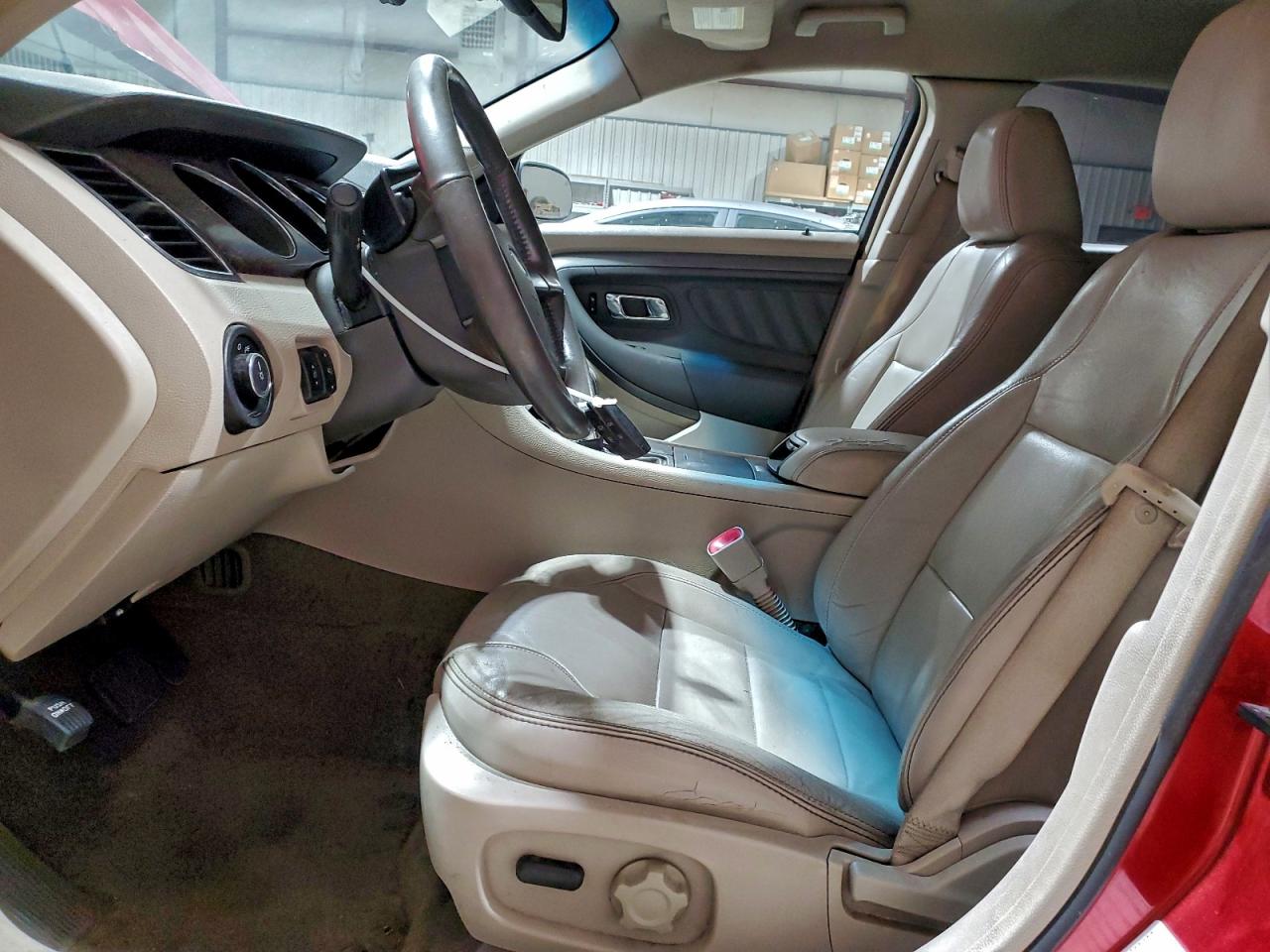 2011 FORD TAURUS SEL photo 7