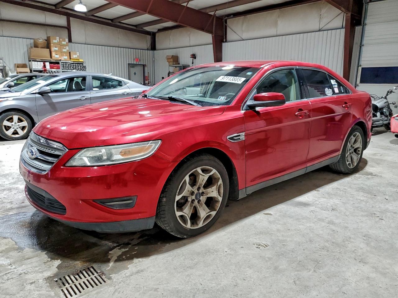 2011 FORD TAURUS