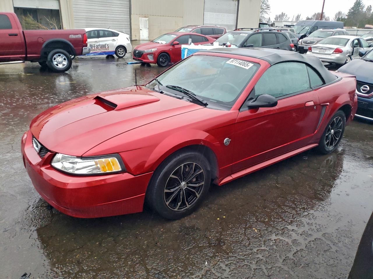 2004 FORD MUSTANG