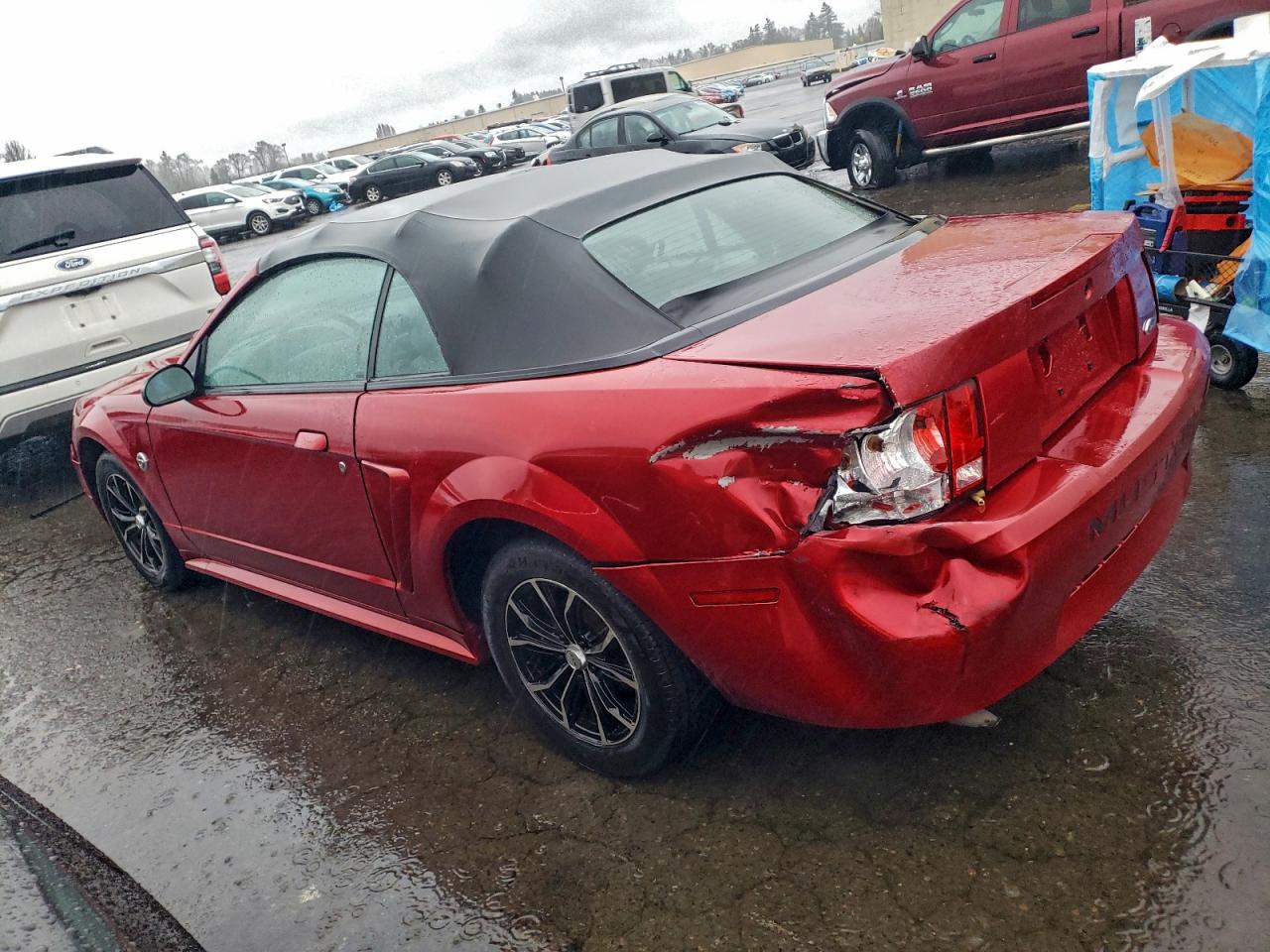 2004 FORD MUSTANG photo 2