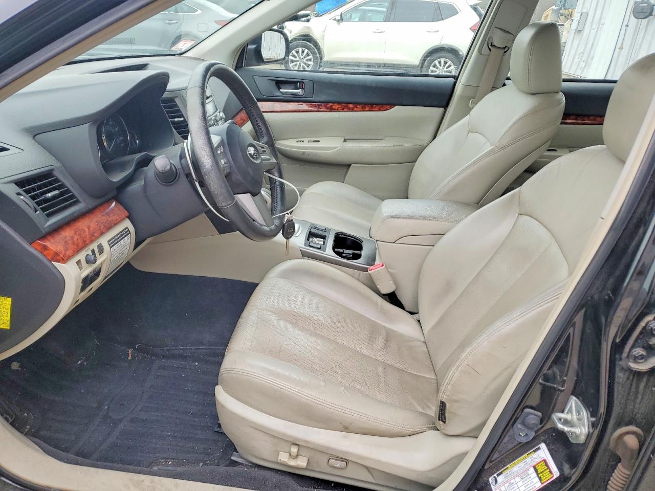 2010 SUBARU LEGACY 2.5I LIMITED photo 13