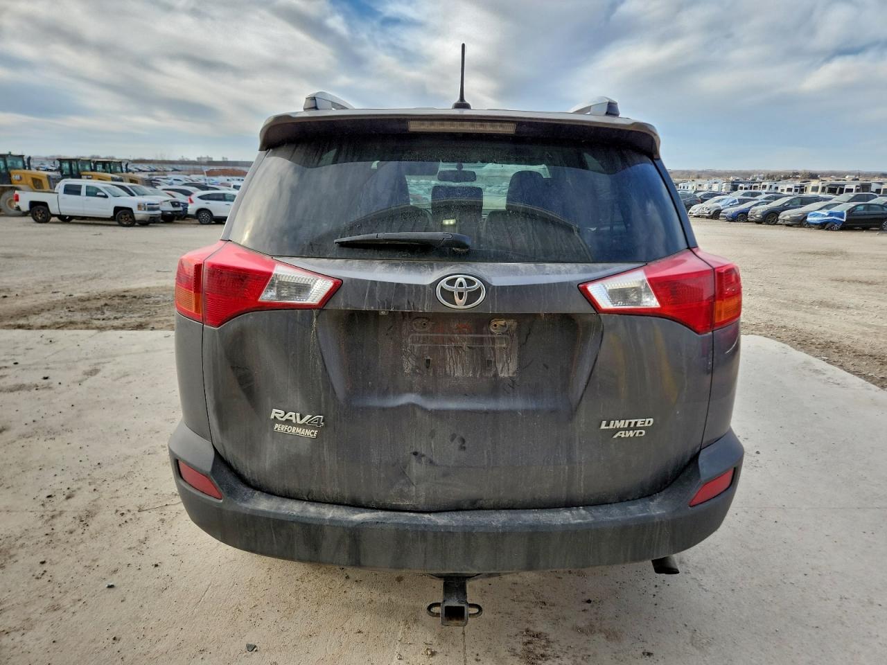 2015 TOYOTA RAV4 photo 11