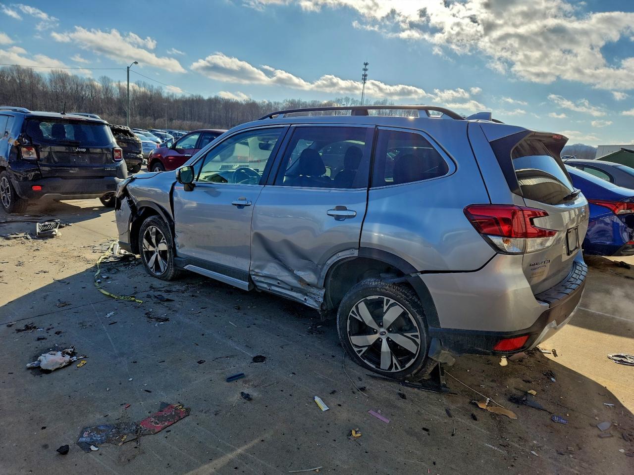 2021 SUBARU FORESTER TOURING photo 3
