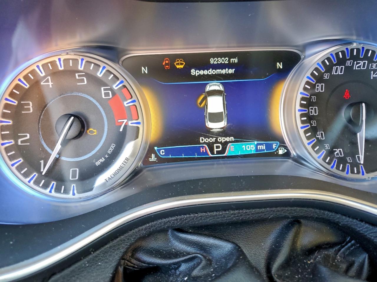2016 CHRYSLER 200 C photo 25