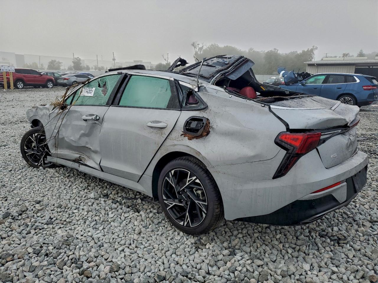 2025 KIA K5 GT LINE photo 3