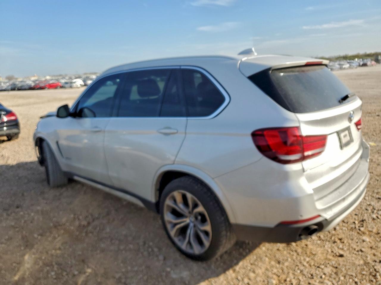 2015 BMW X5 SDRIVE35I photo 2