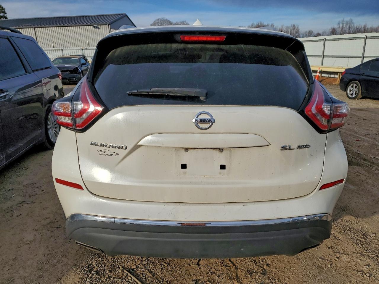 2015 NISSAN MURANO S photo 6