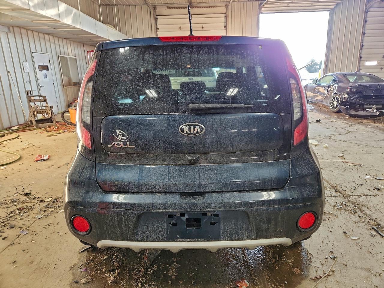 2018 KIA SOUL + photo 6