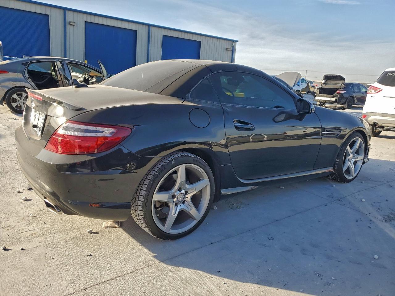 2015 MERCEDES-BENZ SLK 250 photo 3
