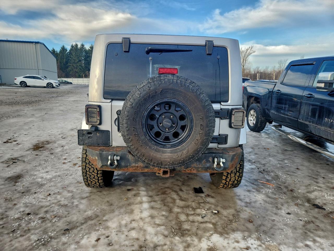 2015 JEEP WRANGLER UNLIMITED SAHARA photo 6