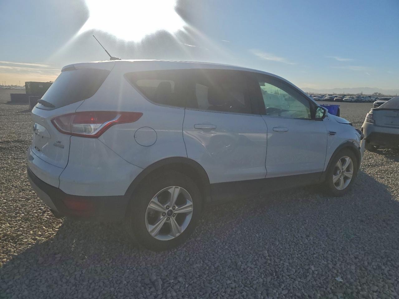 2016 FORD ESCAPE SE photo 7