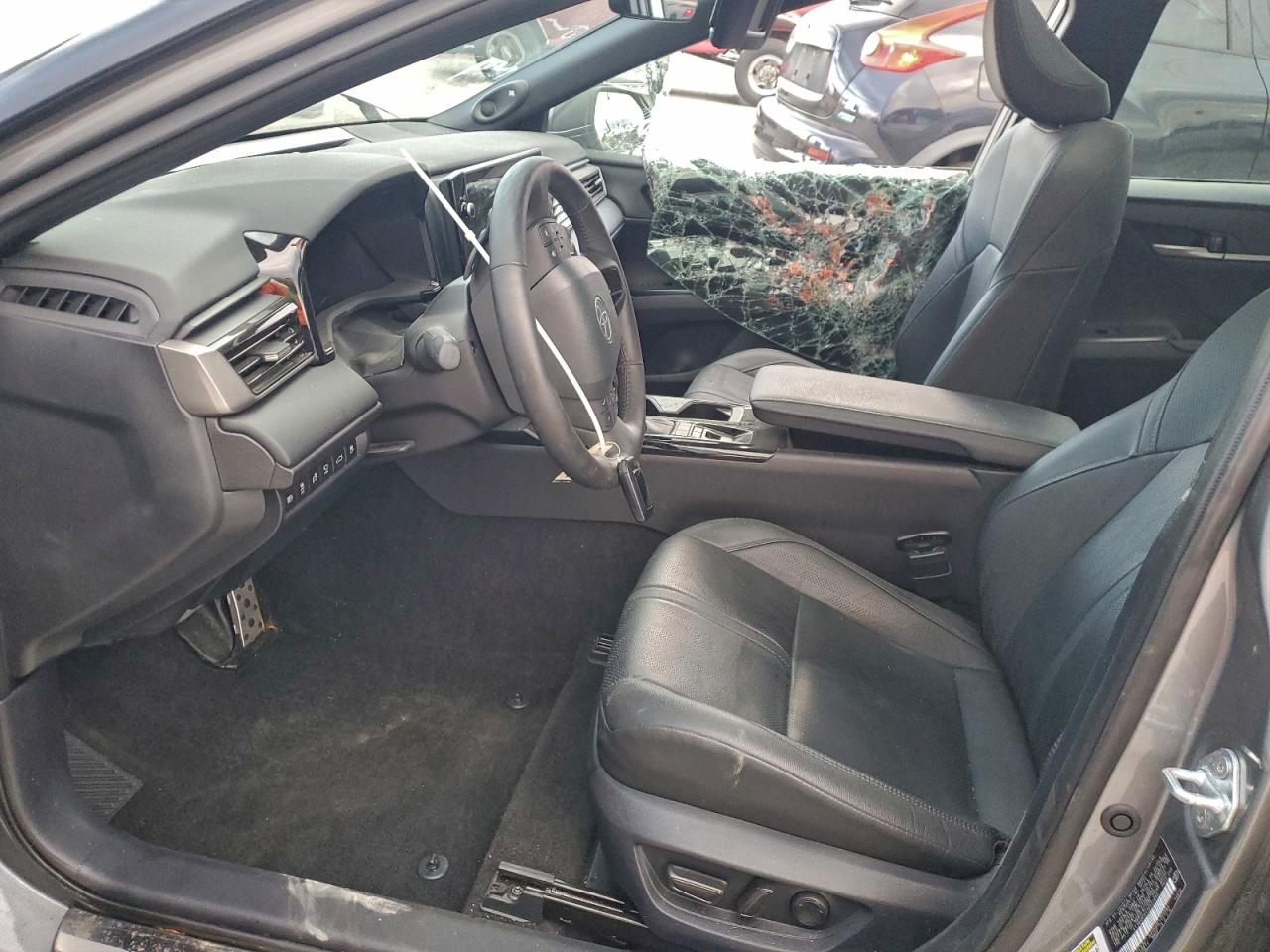 2025 TOYOTA CAMRY XSE photo 7