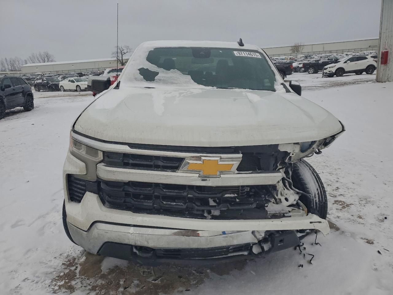2024 CHEVROLET SILVERADO K1500 LT-L photo 5