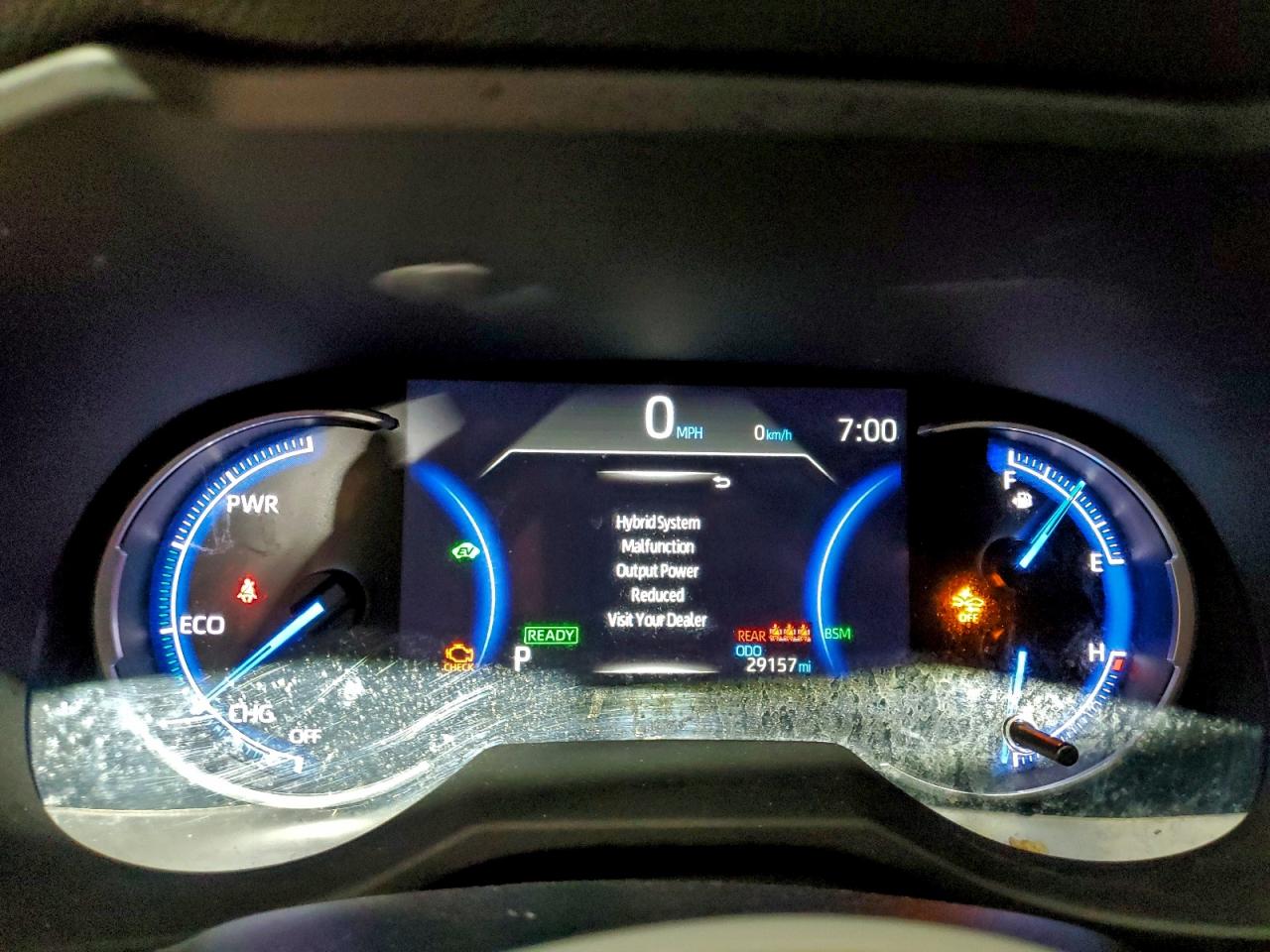2024 TOYOTA RAV4 XSE photo 9
