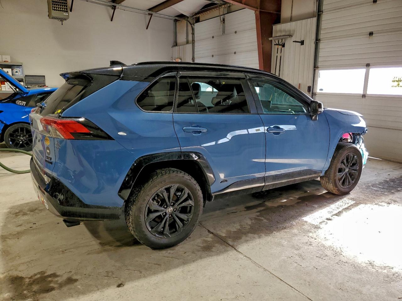 2024 TOYOTA RAV4 XSE photo 3
