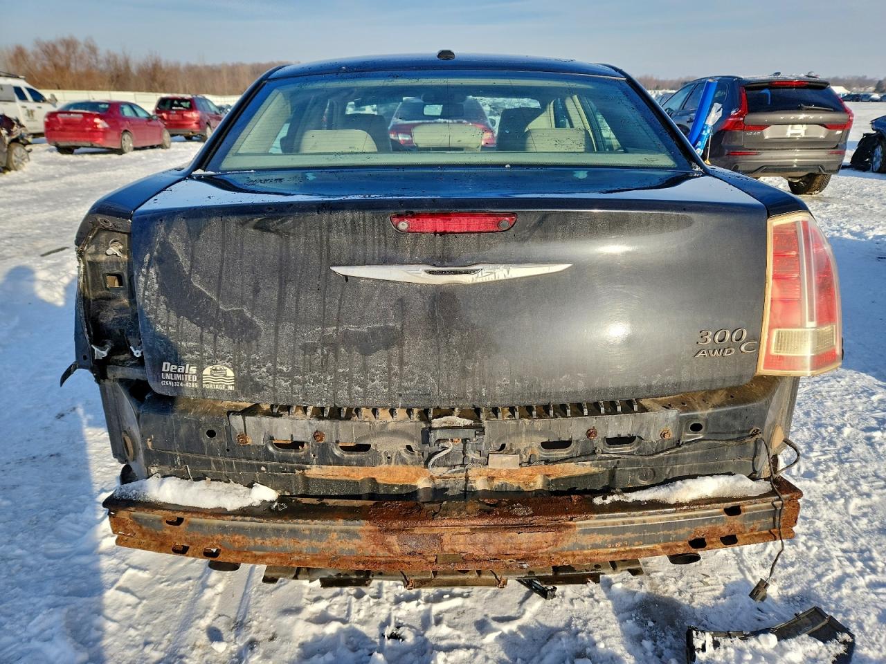 2012 CHRYSLER 300C photo 11