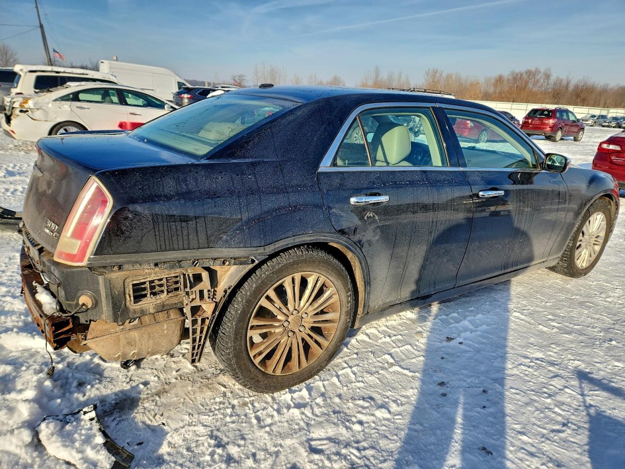 2012 CHRYSLER 300C photo 5