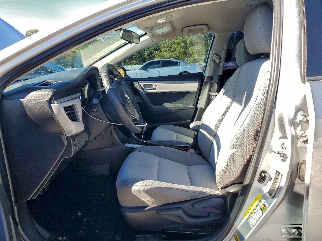 2016 TOYOTA COROLLA L photo 7