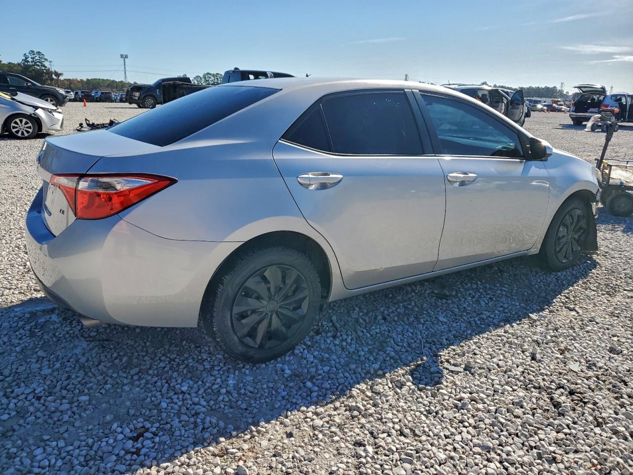 2016 TOYOTA COROLLA L photo 3