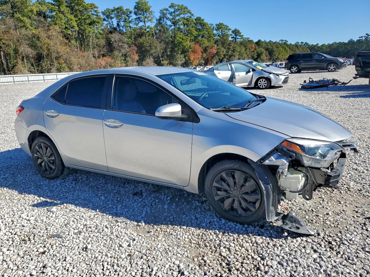 2016 TOYOTA COROLLA L photo 4