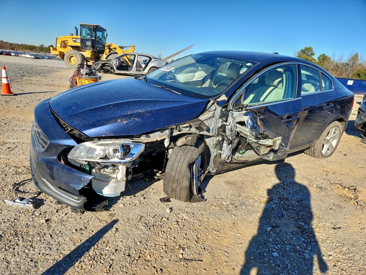 2015 VOLVO S60