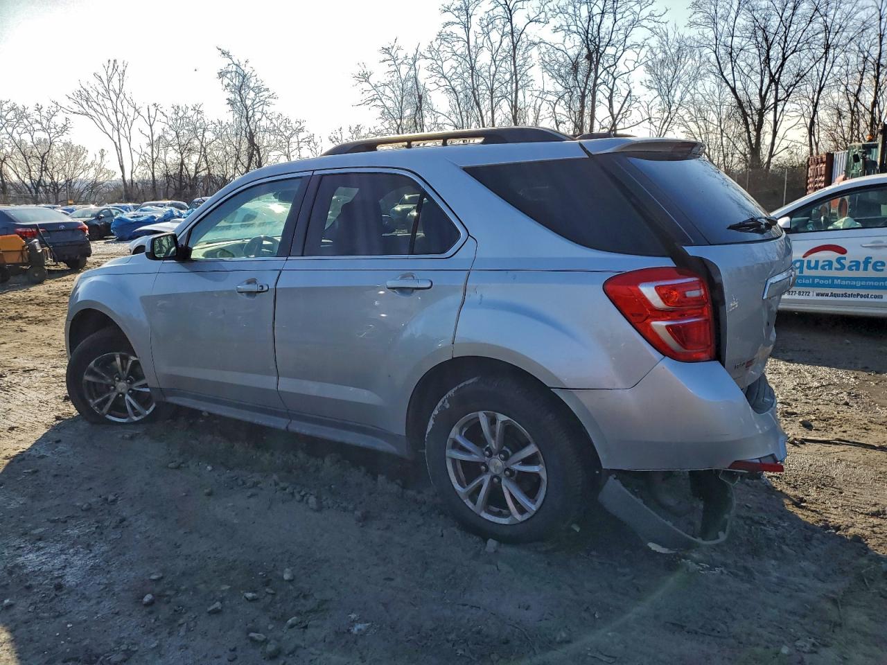 2016 CHEVROLET EQUINOX LT photo 2