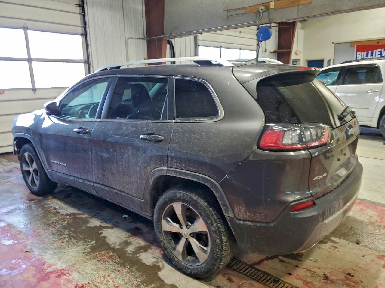 2019 JEEP CHEROKEE LIMITED photo 2