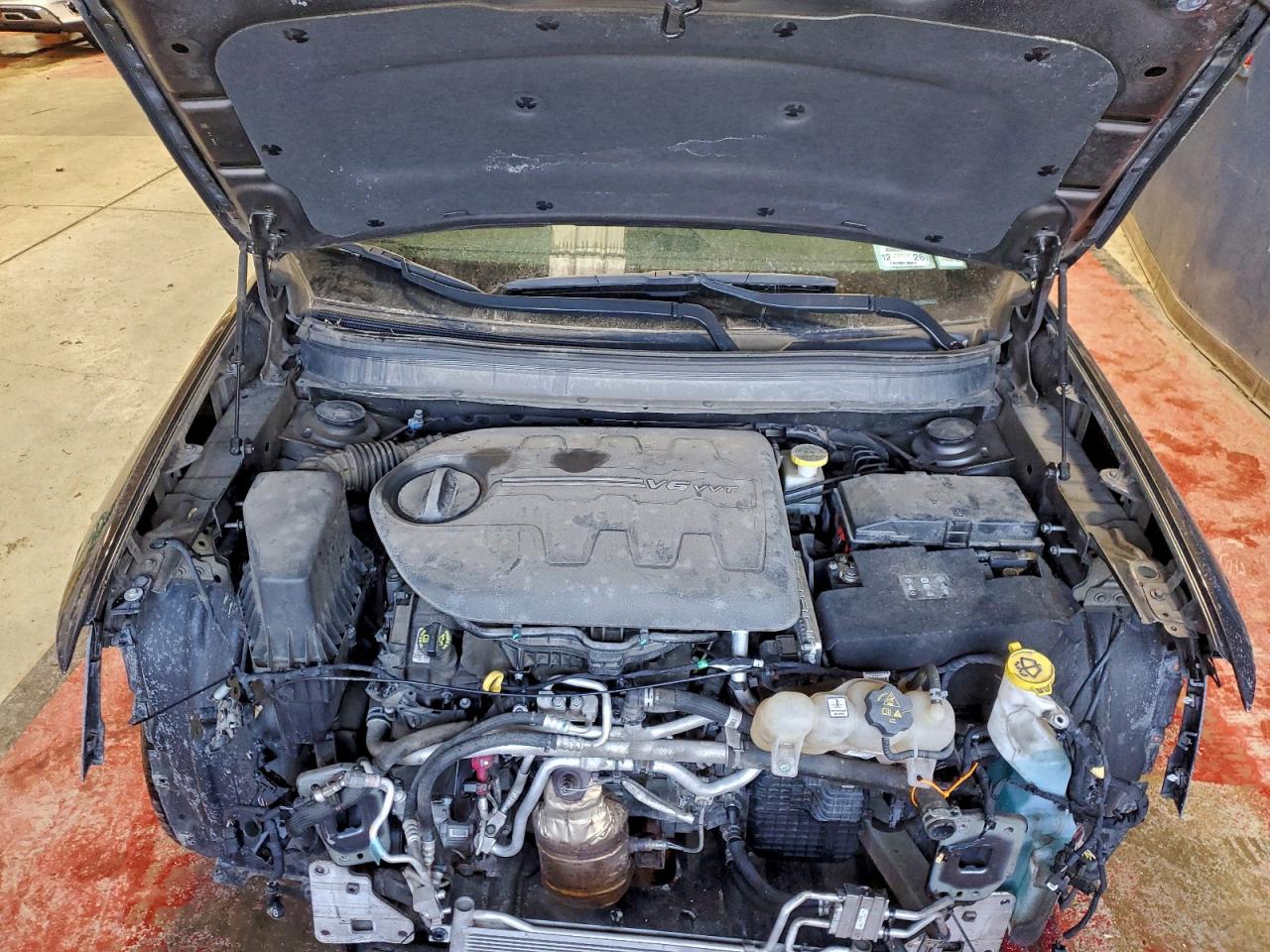 2019 JEEP CHEROKEE LIMITED photo 12