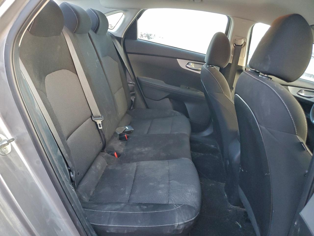 2023 KIA FORTE LX photo 10