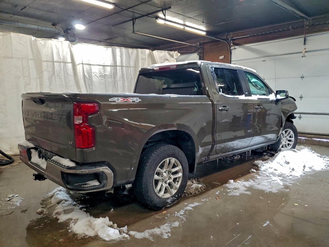 2023 CHEVROLET SILVERADO K1500 LT-L photo 3