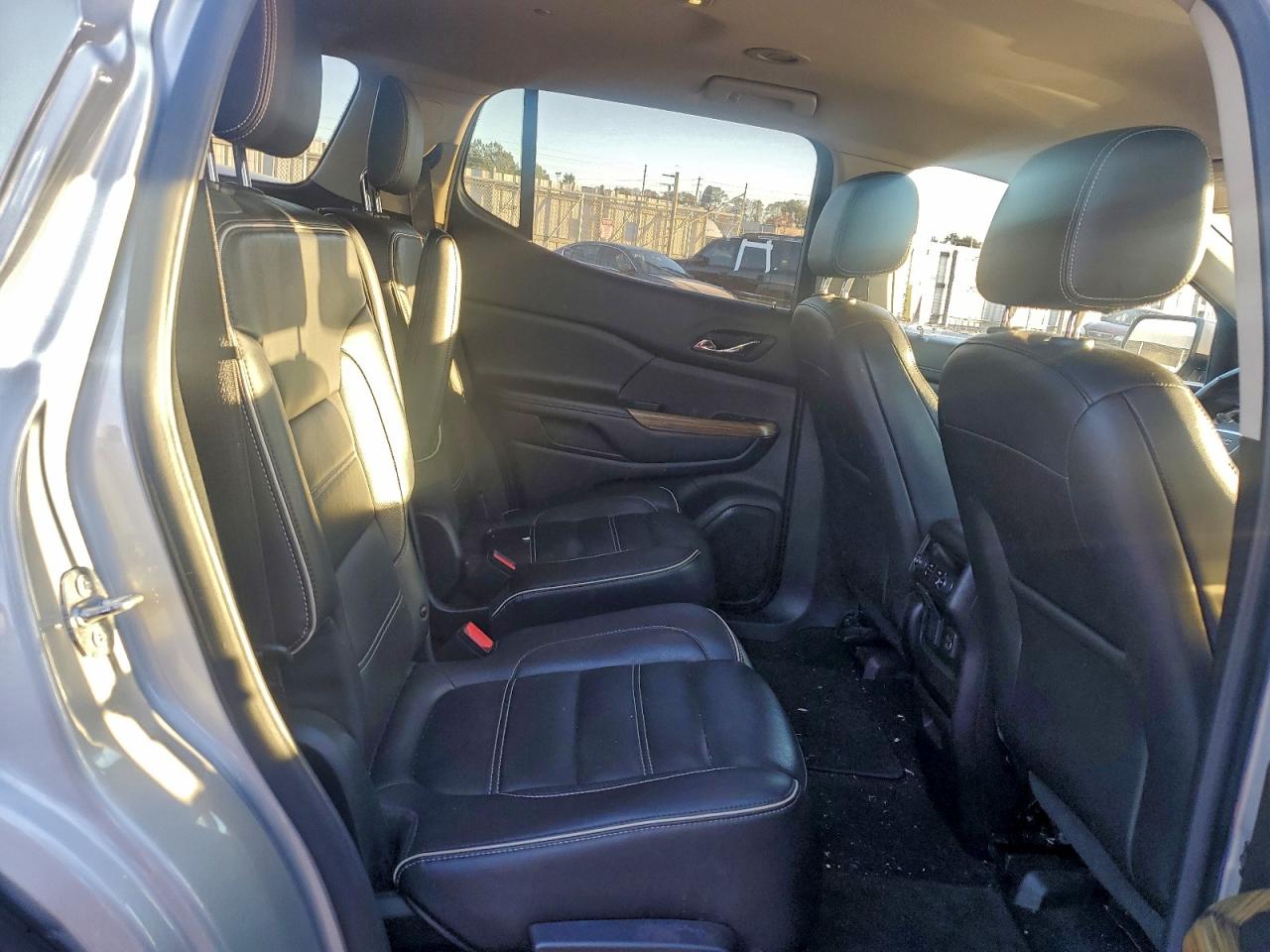 2019 GMC ACADIA DENALI photo 21