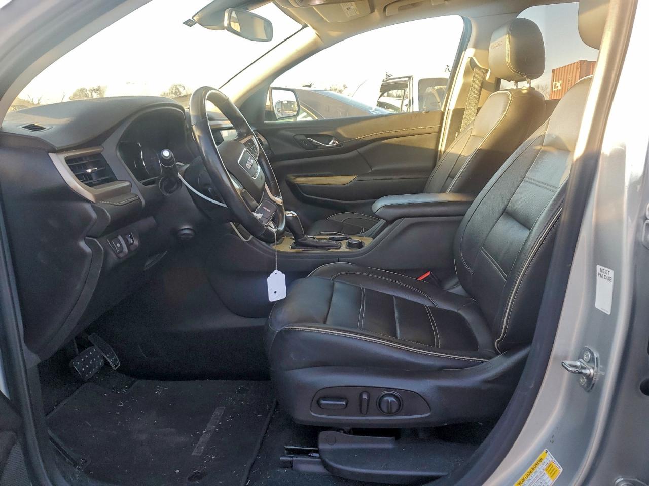 2019 GMC ACADIA DENALI photo 13