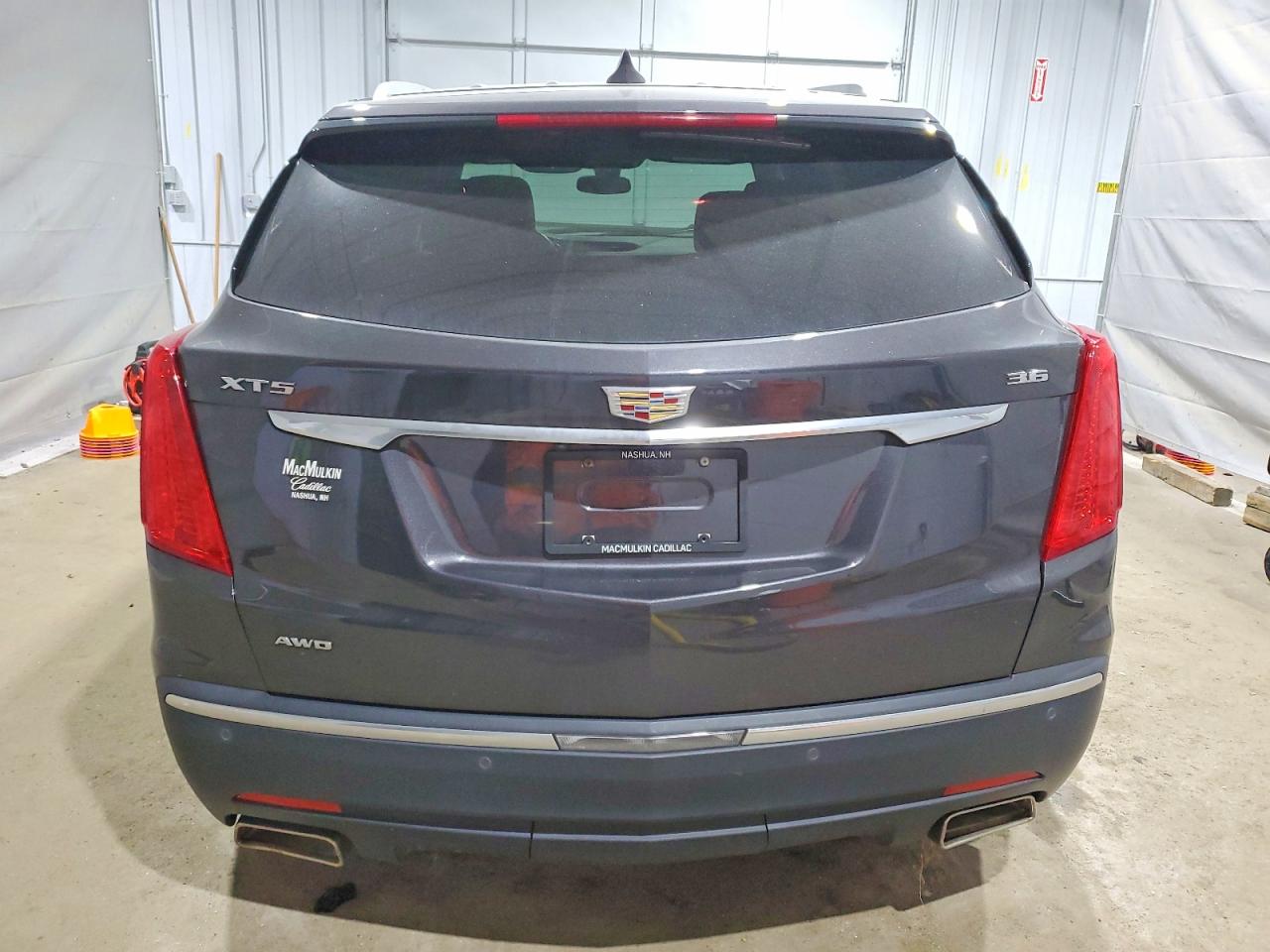 2017 CADILLAC XT5 LUXURY photo 6