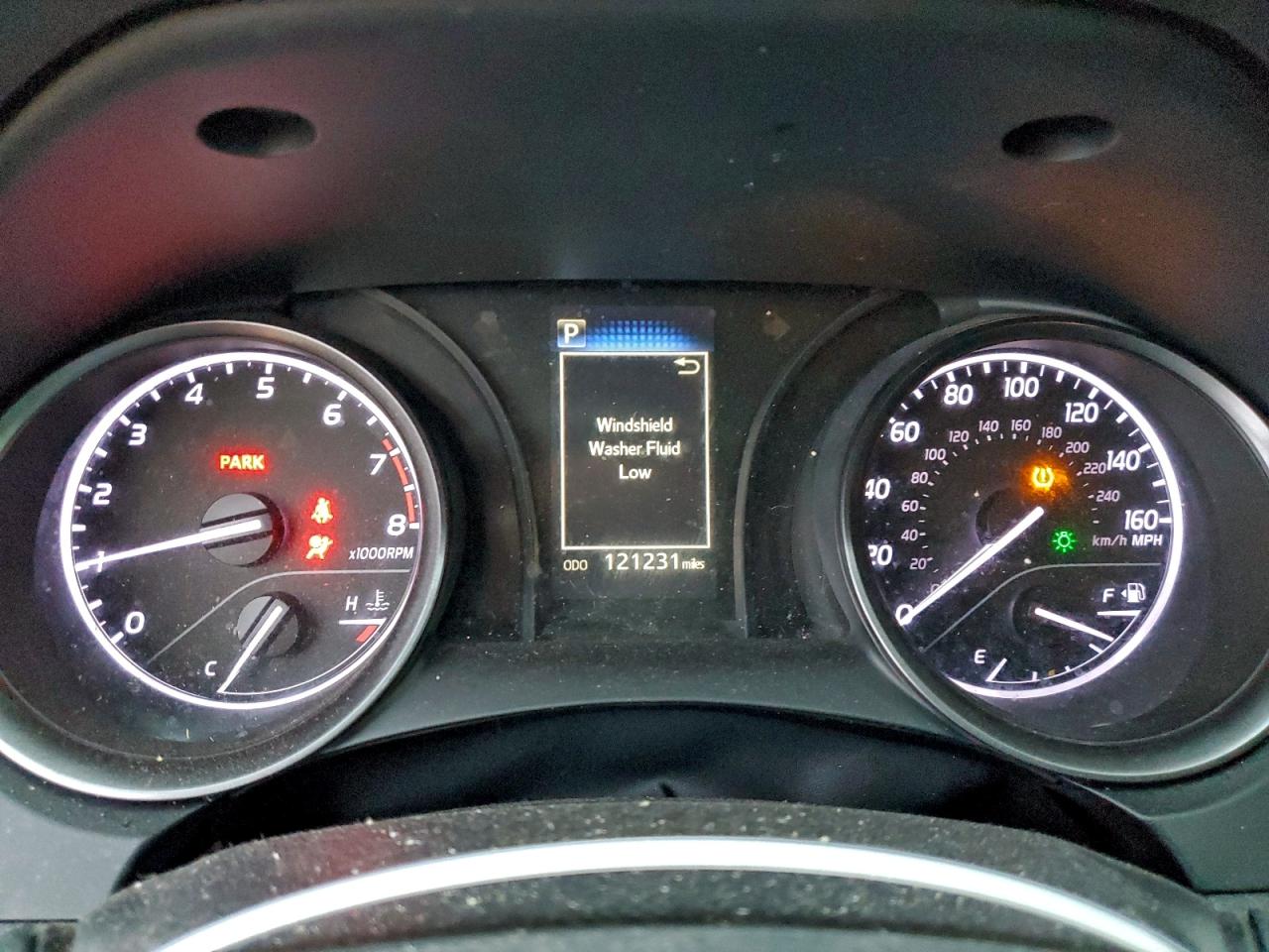 2021 TOYOTA CAMRY SE photo 17