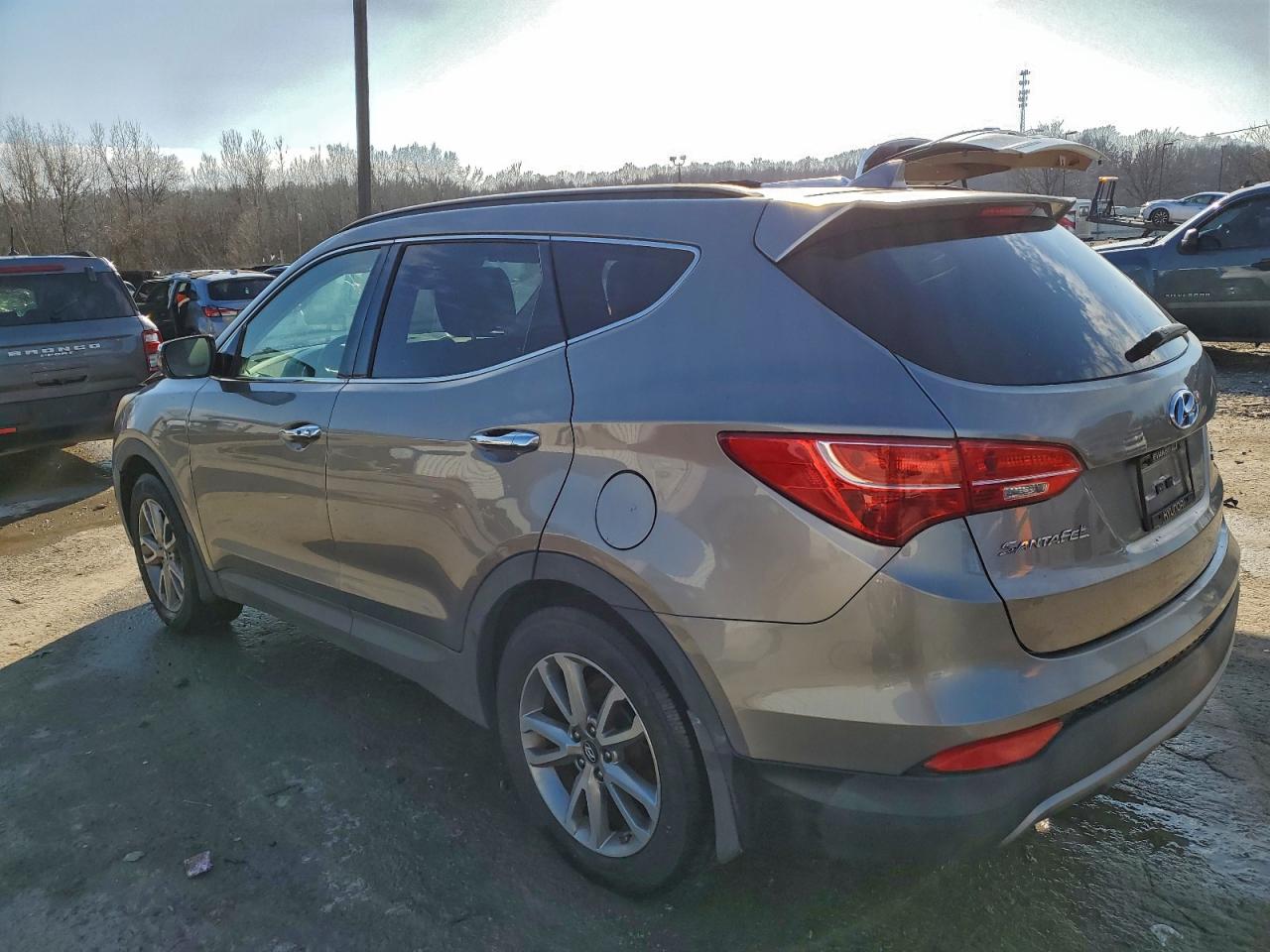 2014 HYUNDAI SANTA FE SPORT photo 2