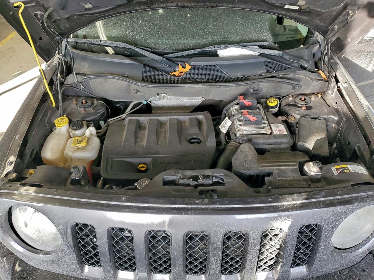 2014 JEEP PATRIOT SPORT photo 23