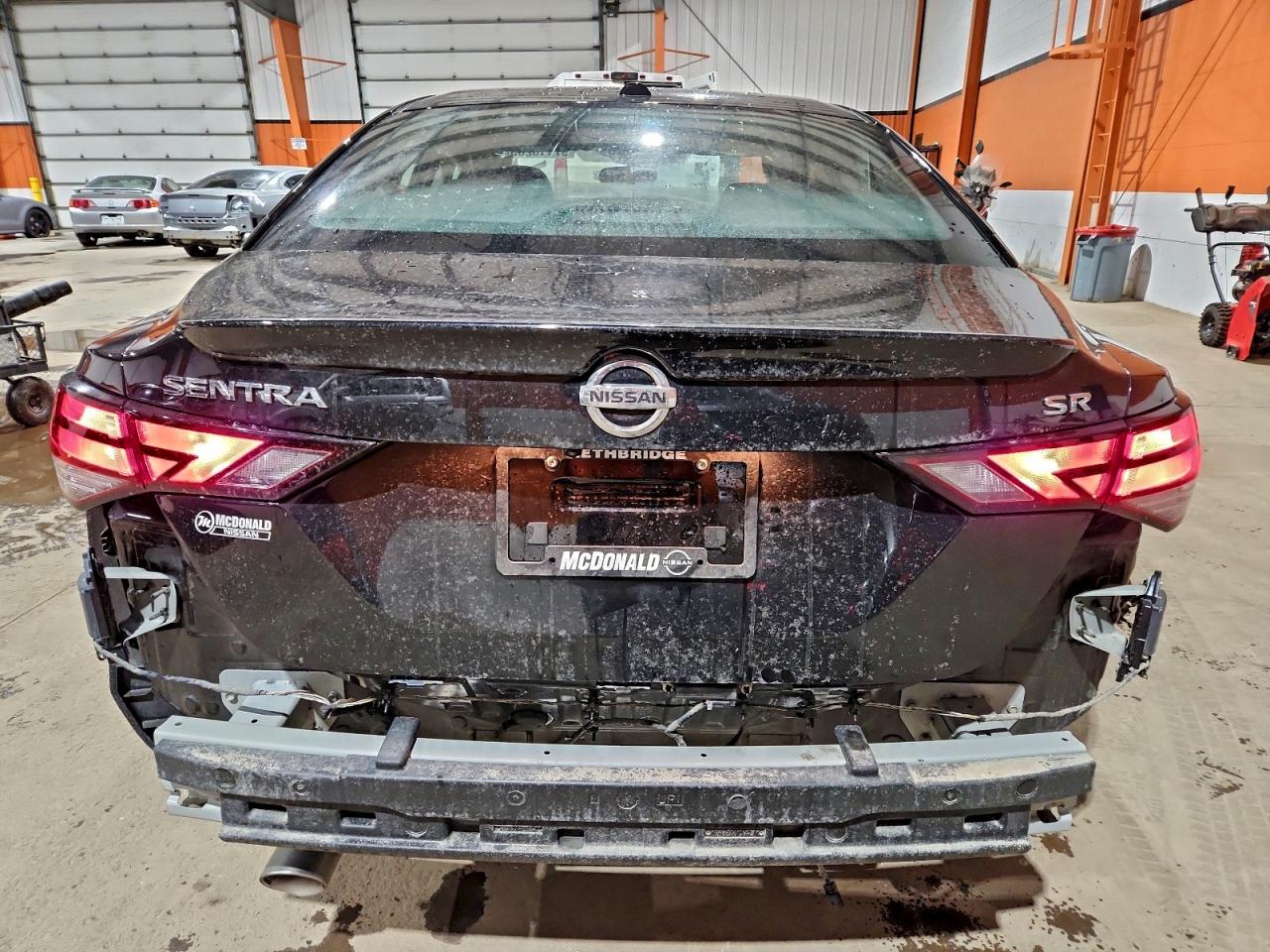 2023 NISSAN SENTRA SR photo 6