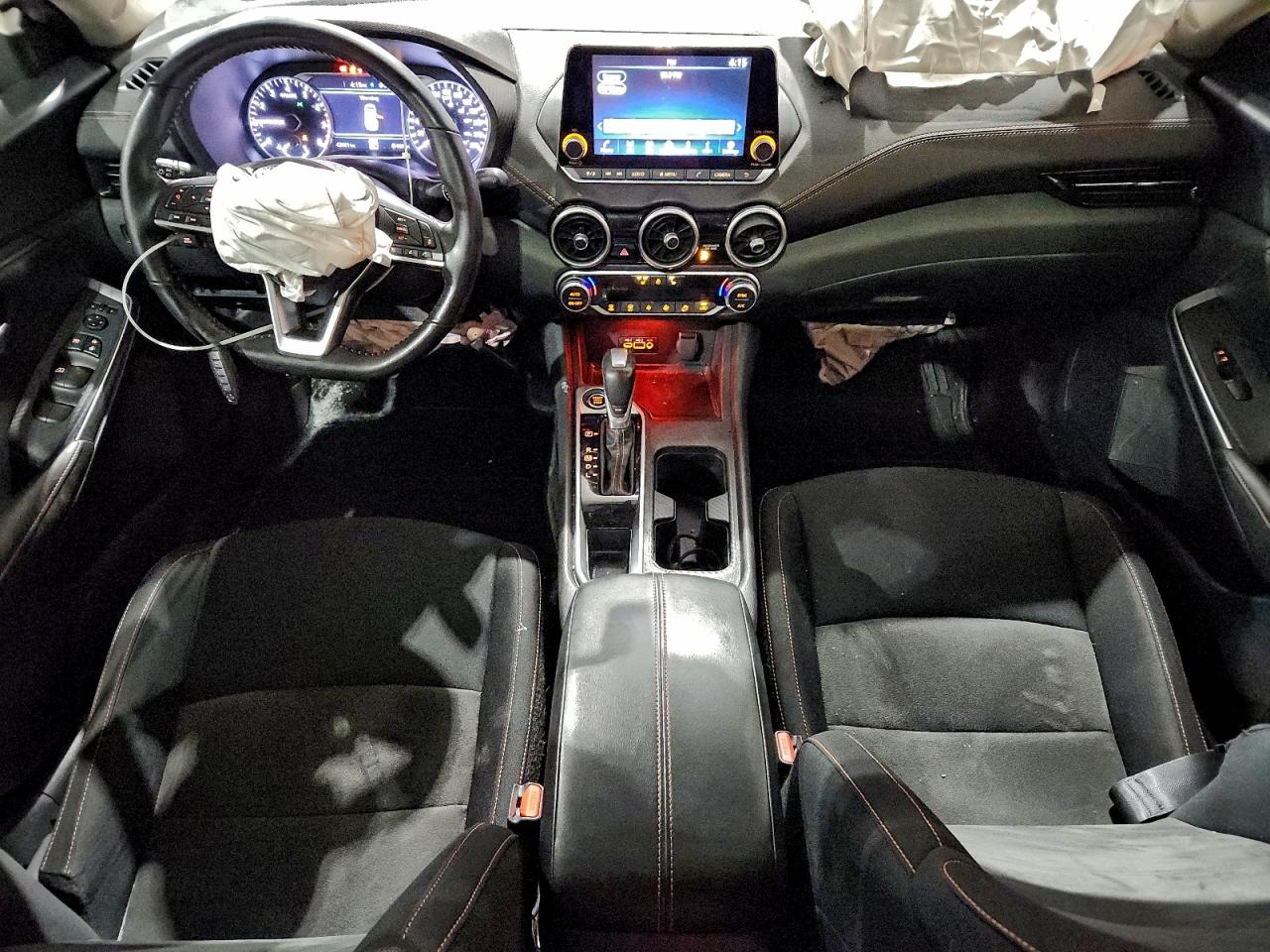 2023 NISSAN SENTRA SR photo 8