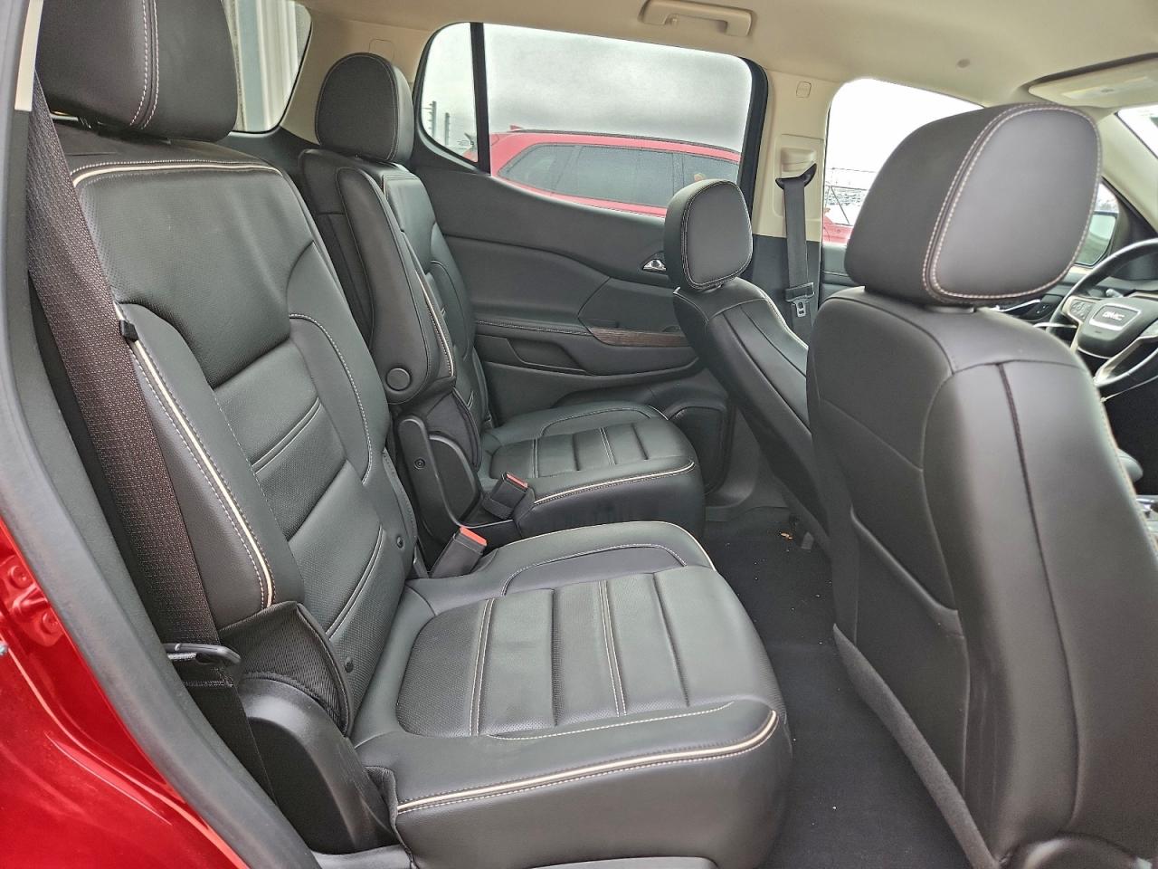 2023 GMC ACADIA DENALI photo 11