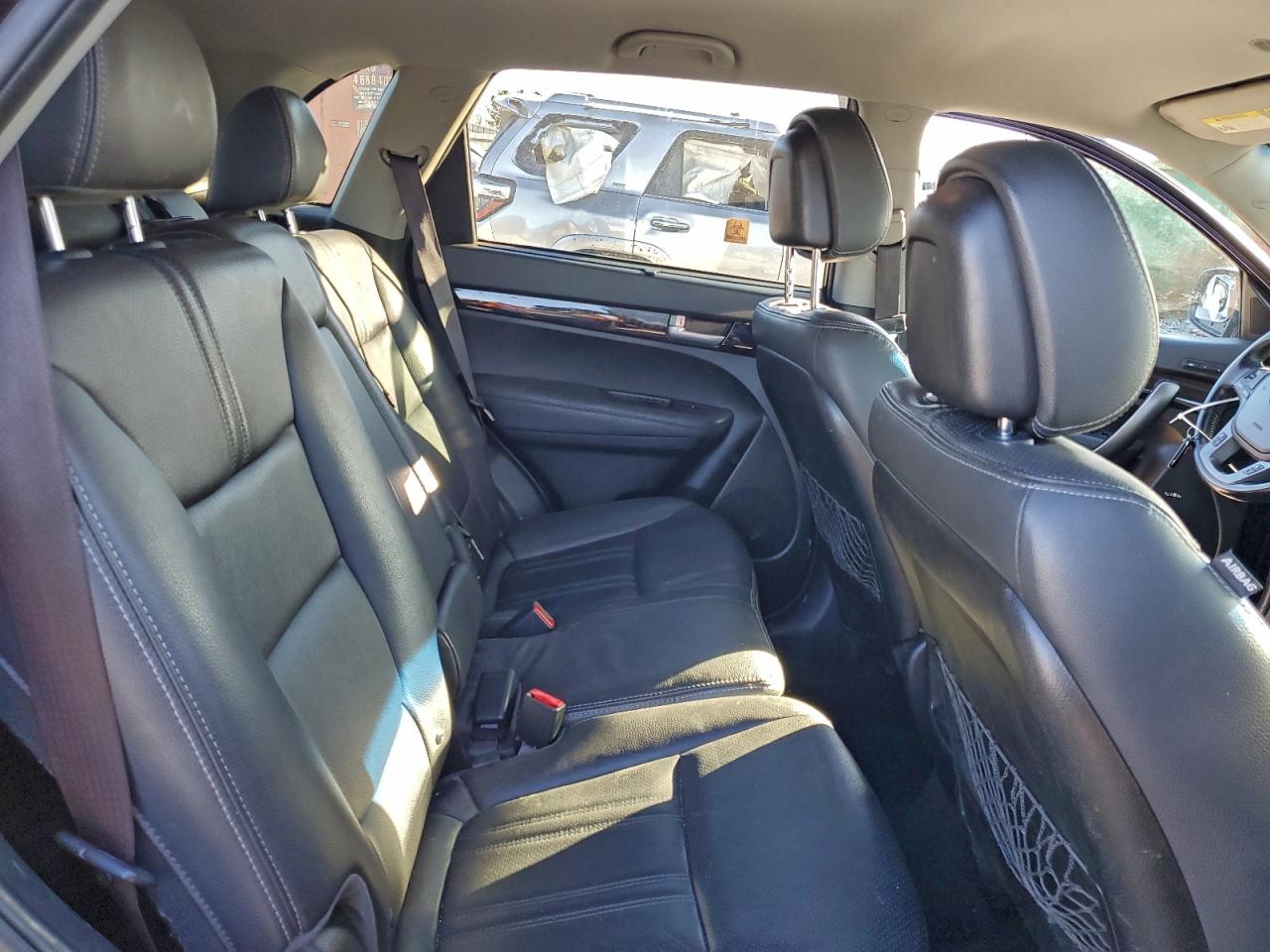 2014 KIA SORENTO LX photo 11