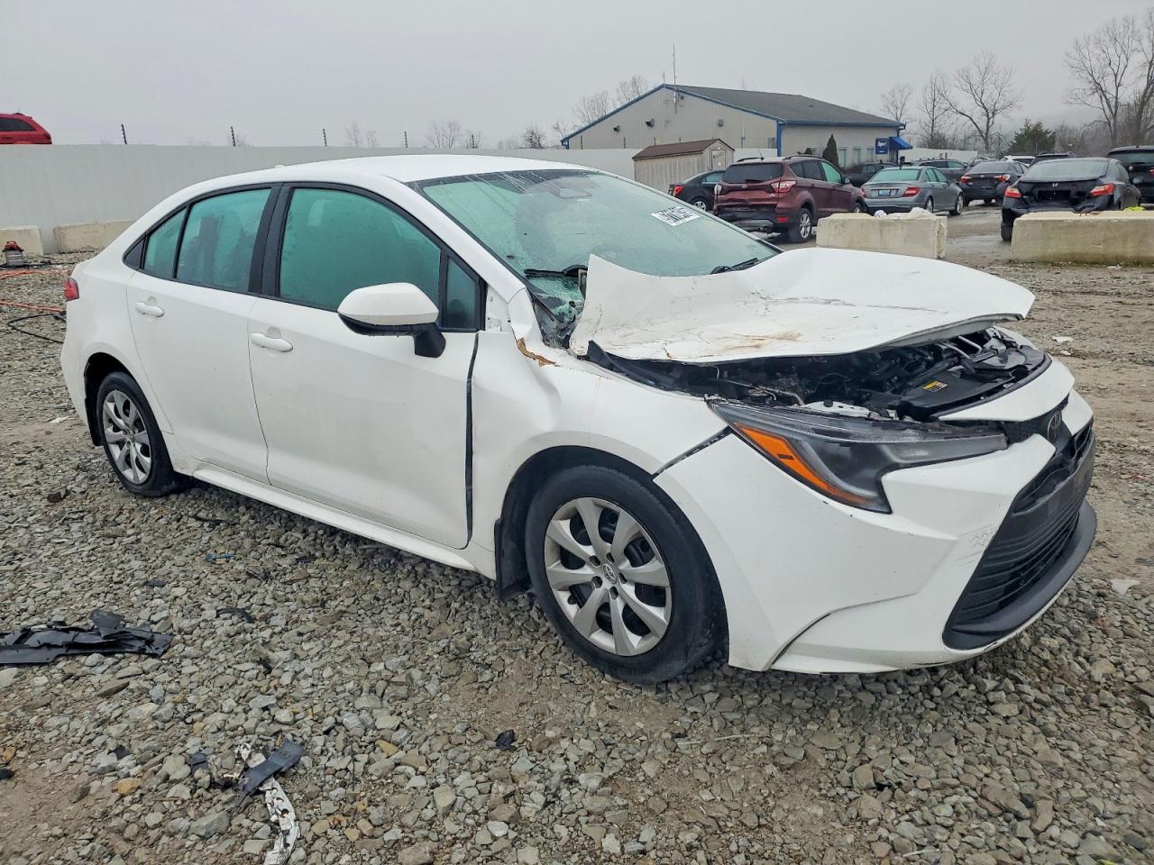 2024 TOYOTA COROLLA LE photo 4