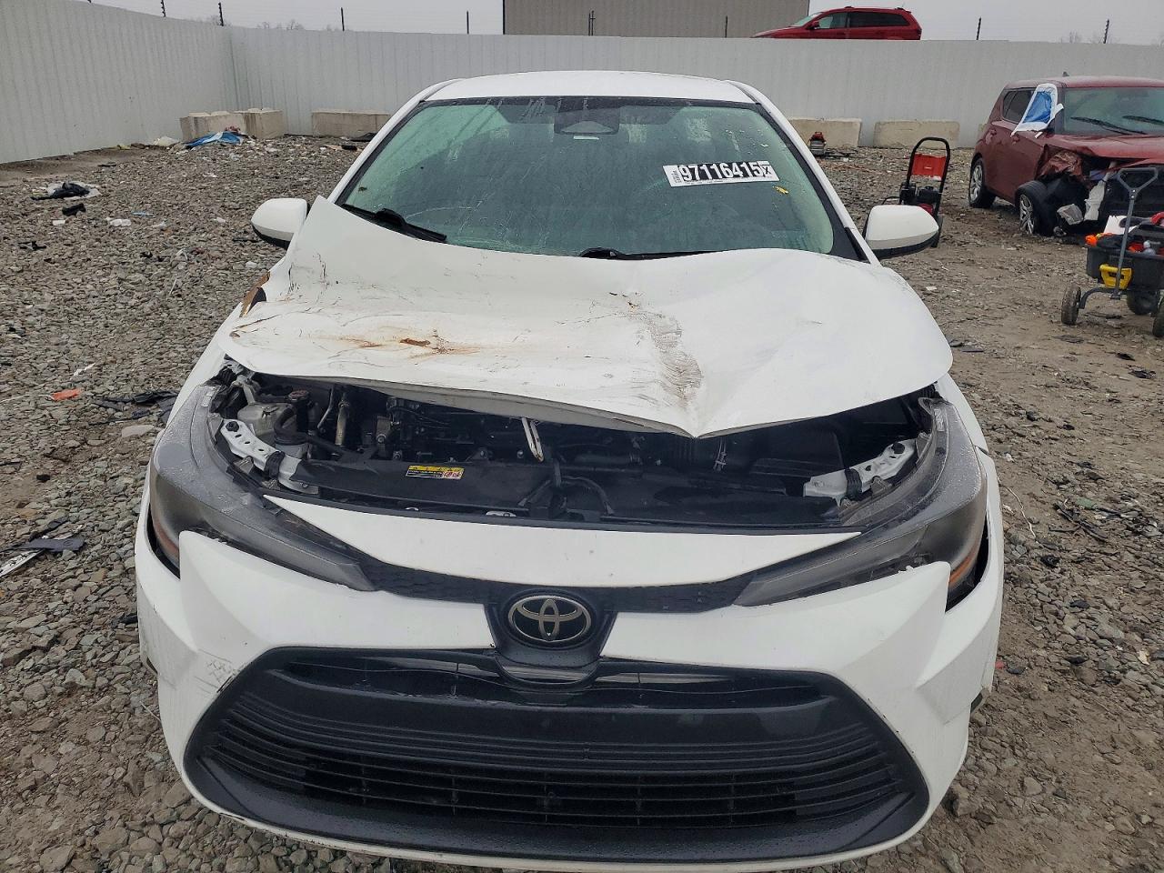 2024 TOYOTA COROLLA LE photo 5