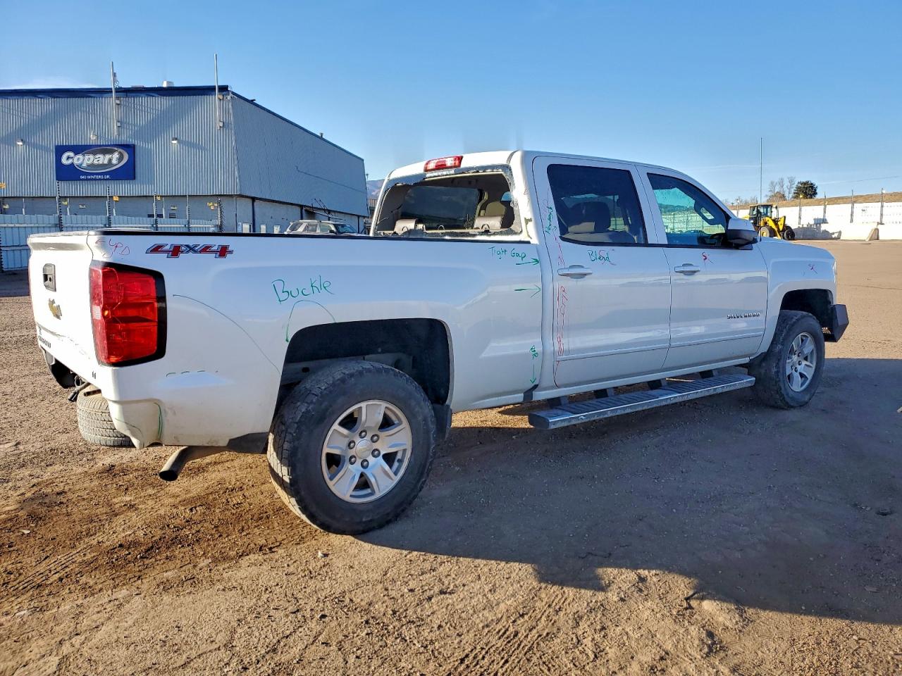 2016 CHEVROLET SILVERADO K1500 LT photo 3