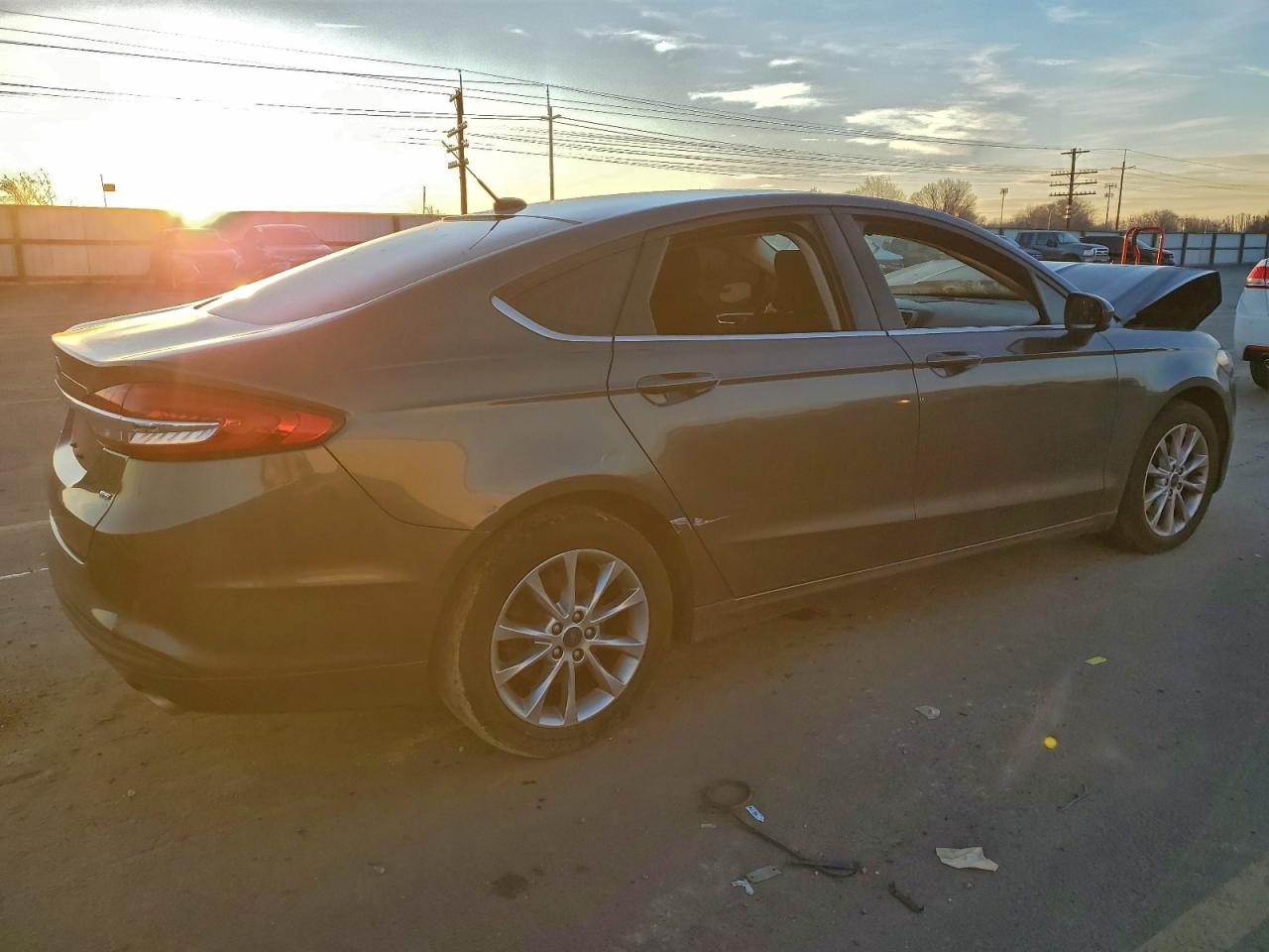 2017 FORD FUSION SE photo 3
