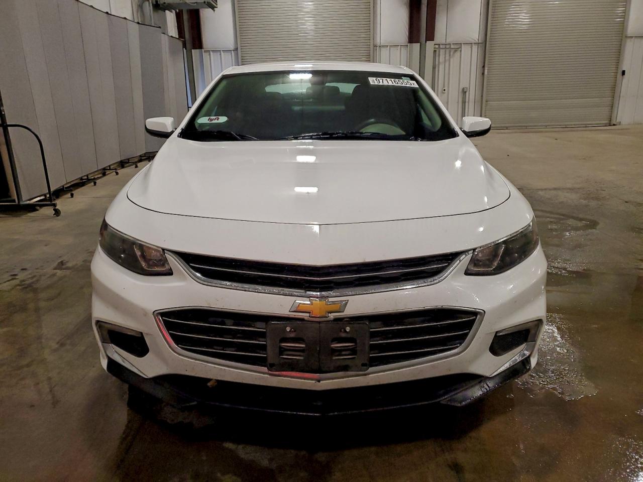 2017 CHEVROLET MALIBU LT photo 9