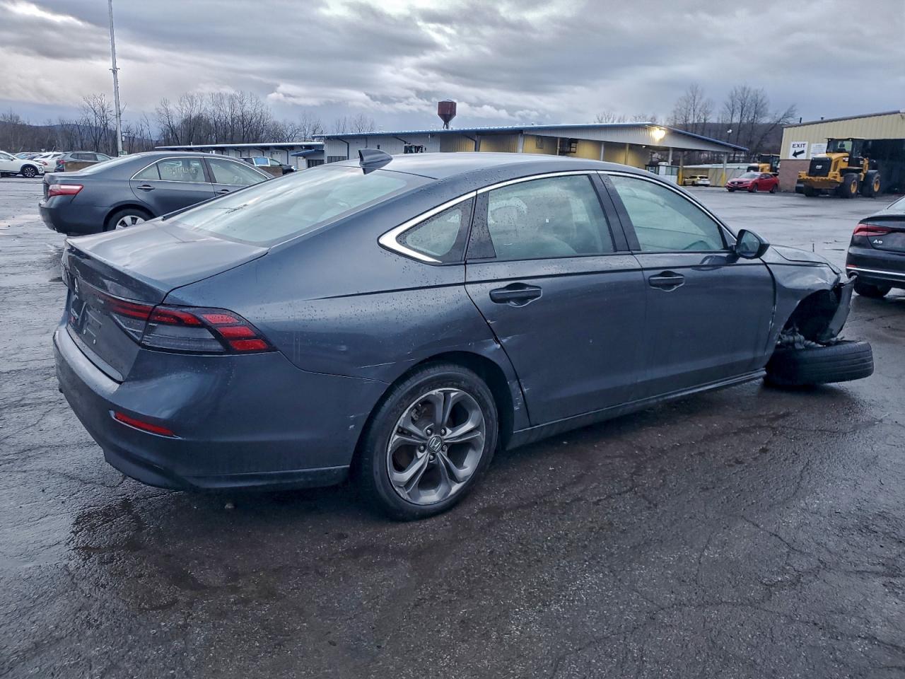 2024 HONDA ACCORD EX photo 5