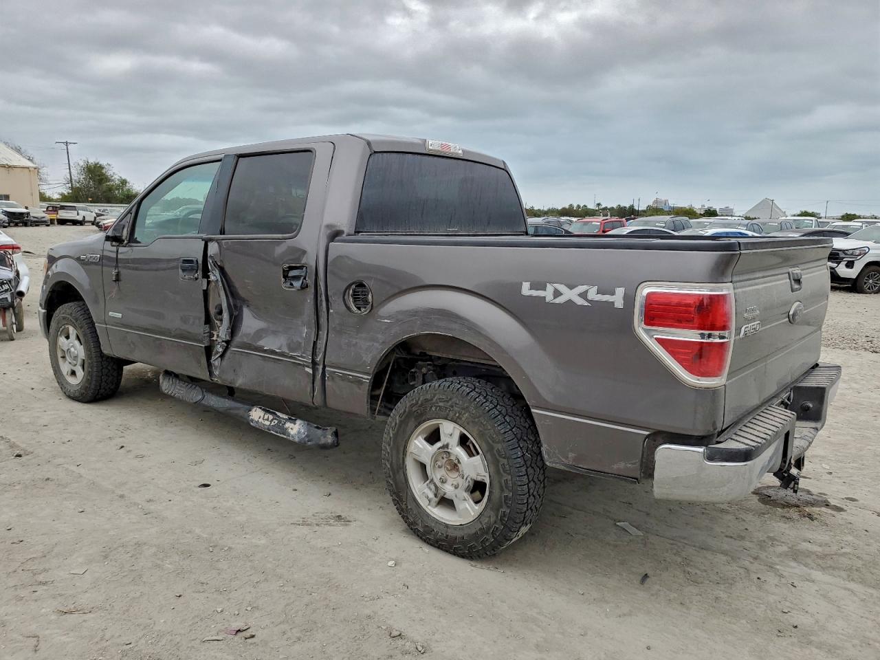 2014 FORD F150 SUPERCREW photo 4