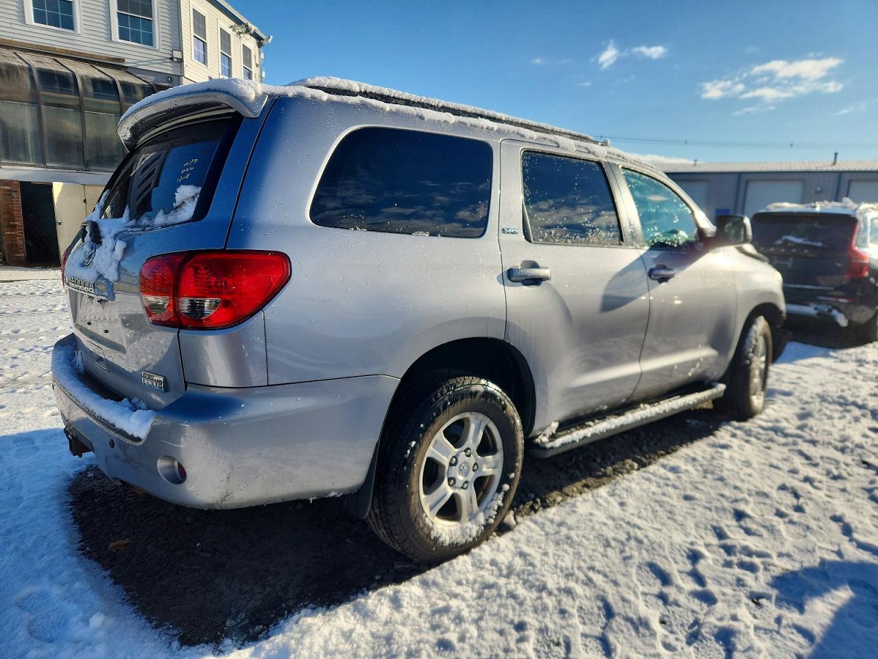 2012 TOYOTA SEQUOIA SR5 photo 3